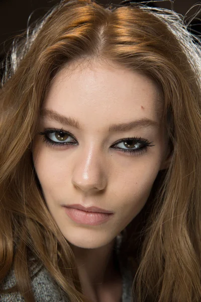 Look 2
